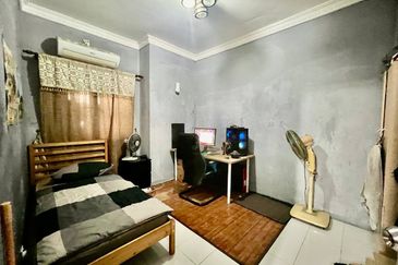 Taman Subang Permata