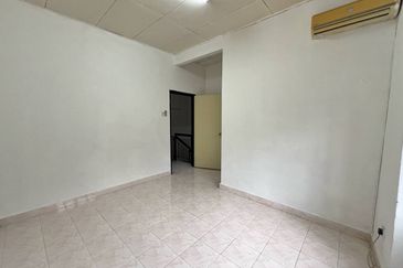 Persiaran Puncak Alam 2 