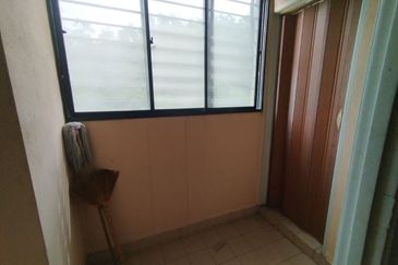 Putra Villa Kondominium