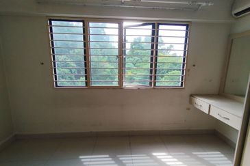 Putra Villa Kondominium