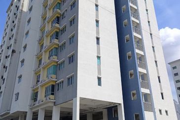 The Residence 1 @ Tiara South