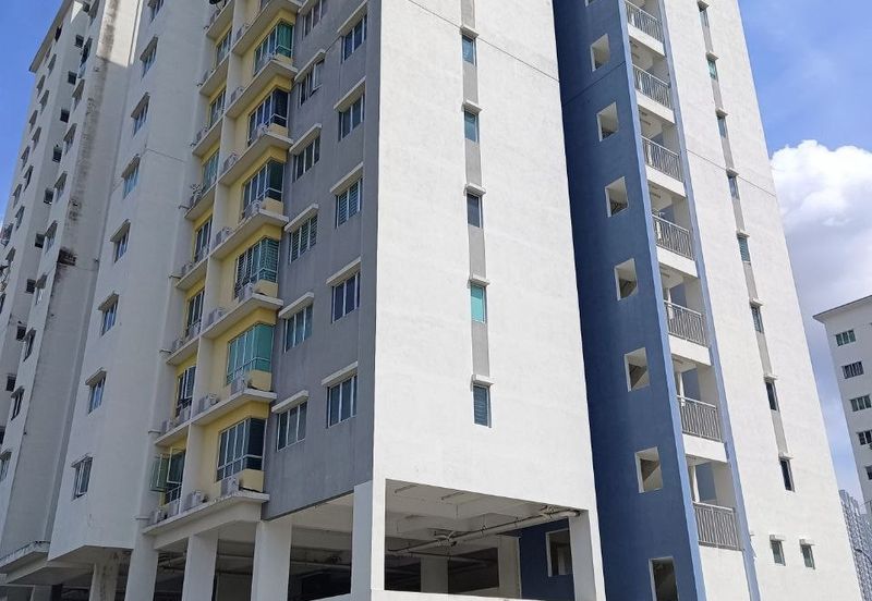 The Residence 1 @ Tiara South