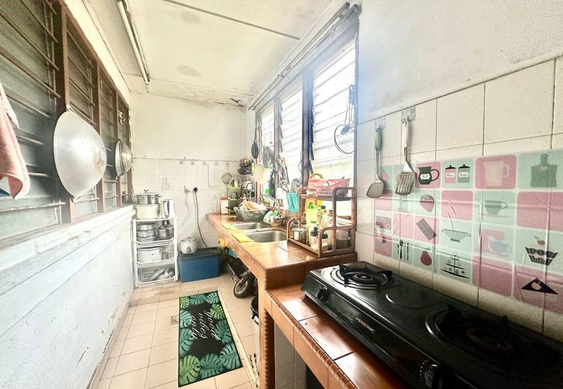 Seksyen 10, Shah Alam