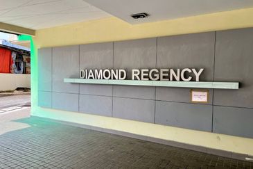 Diamond Regency