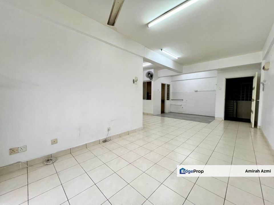 Pangsapuri Saujana Gombak Taman Pinggiran Batu Caves, Selangor, Batu Caves 