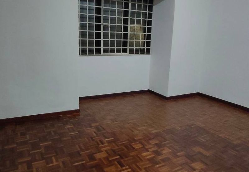 2 Storey Terrace House Taman Pinggiran Batu Caves Gombak Selangor