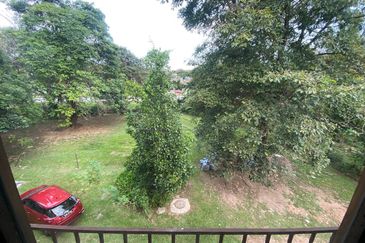 Flat PKNS Seksyen 19