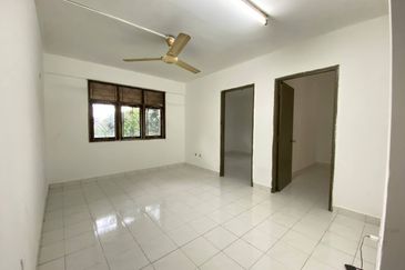 Flat PKNS Seksyen 19
