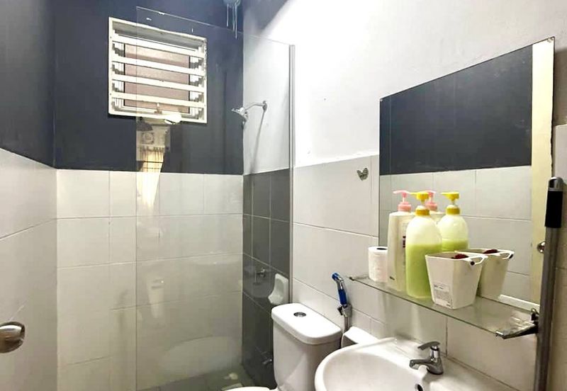 Asteria Apartment @ Bandar ParkLand