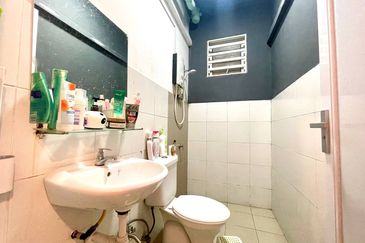 Asteria Apartment @ Bandar ParkLand