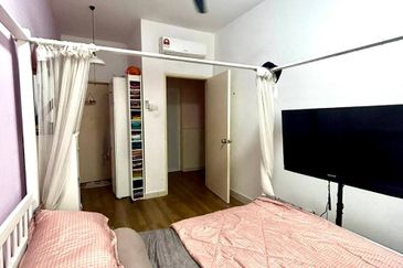 Asteria Apartment @ Bandar ParkLand