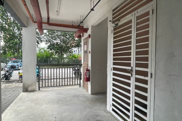 Asteria Apartment @ Bandar ParkLand