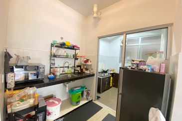 Asteria Apartment @ Bandar ParkLand