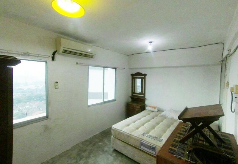 Flat DBKL Gombak Setia