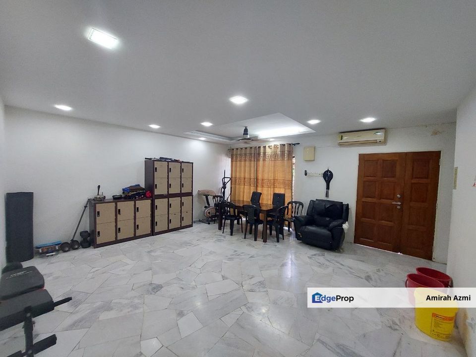 Double Storey Taman Bunga Negara [D'Beranang] Seksyen 27 Alam Megah Shah Alam, Selangor, Shah Alam