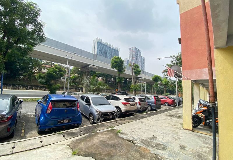 Flat PKNS Seksyen 7 Shah Alam