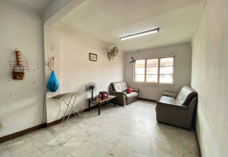 Flat PKNS Seksyen 7 Shah Alam