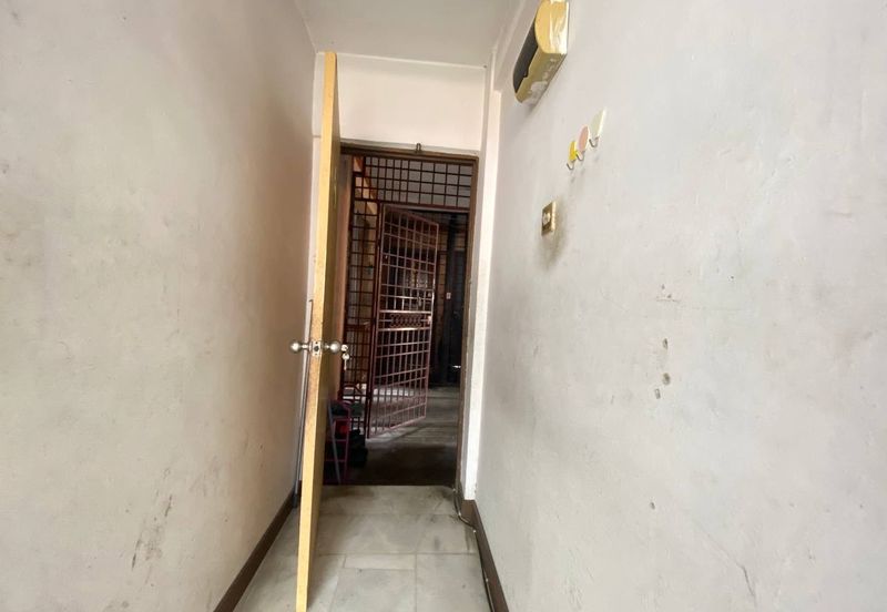 Flat PKNS Seksyen 7 Shah Alam