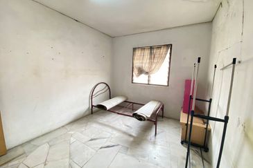 Flat PKNS Seksyen 7 Shah Alam