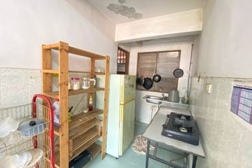 Flat PKNS Seksyen 7 Shah Alam