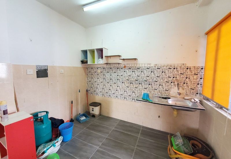 Residensi Warnasari 3