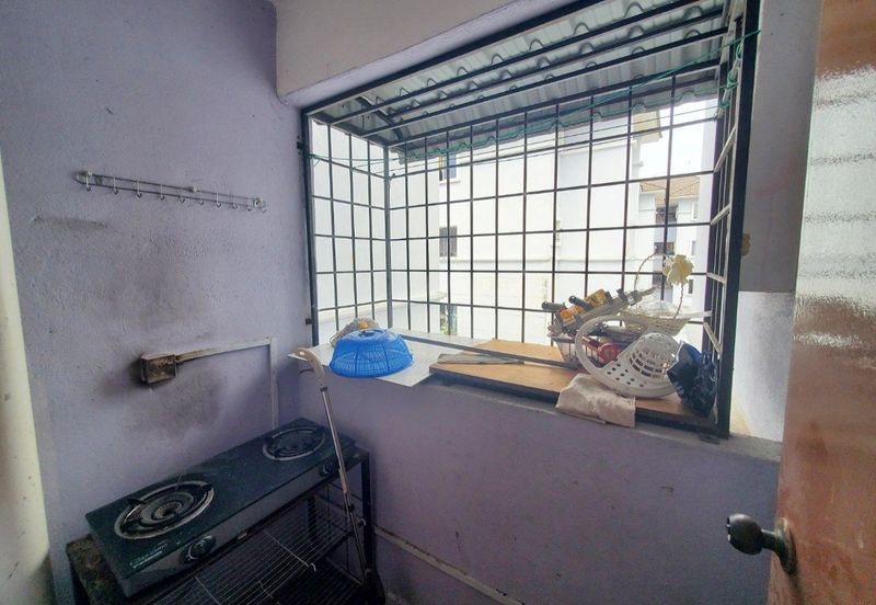 Residensi Warnasari 3