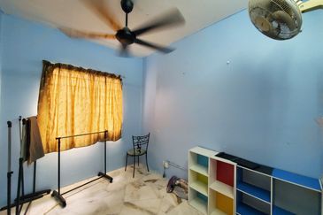 Residensi Warnasari 3