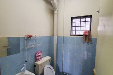 Residensi Warnasari 3