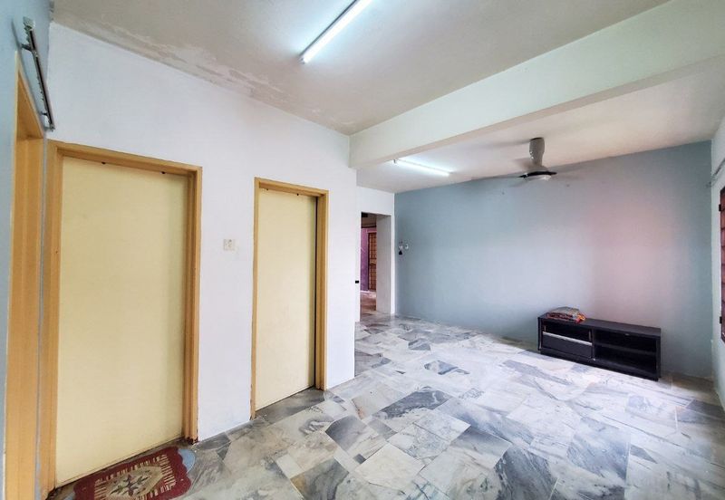 Astana Alam Apartment