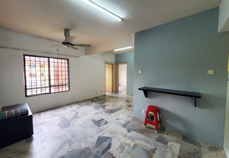 Astana Alam Apartment