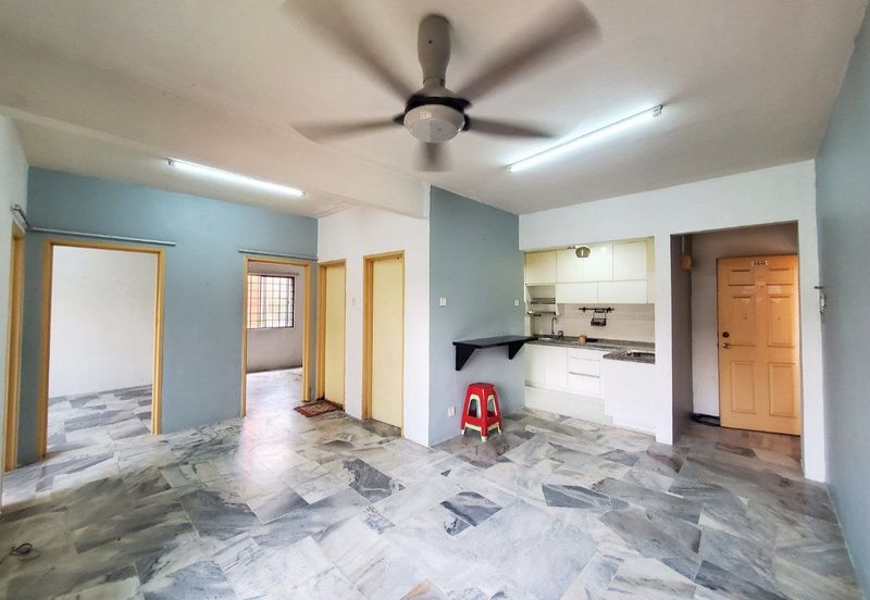 Astana Alam Apartment