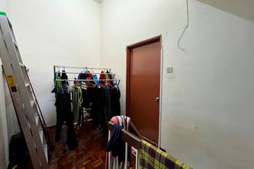 Taman Pinggiran Batu Caves