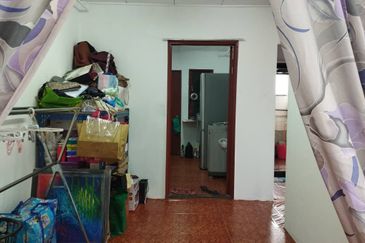 Flat PKNS Seksyen 18, Shah Alam