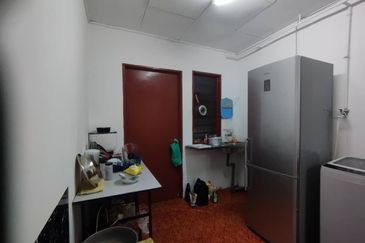Flat PKNS Seksyen 18, Shah Alam