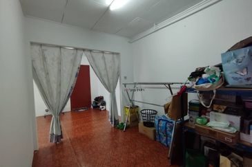 Flat PKNS Seksyen 18, Shah Alam