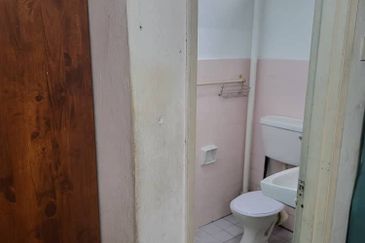 2 Storey Terrace House, Angsana Hilir @ Ampang