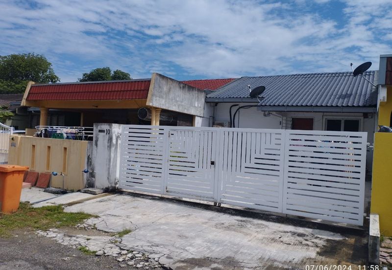 Seksyen 10, Shah Alam