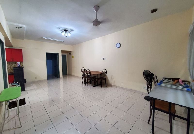 Persanda 3 Apartment