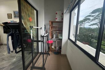 Sri Alam Condominium