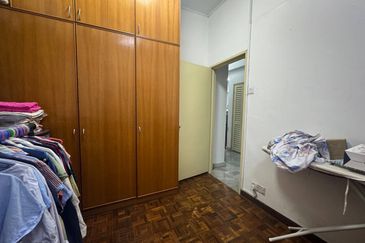 Sri Alam Condominium