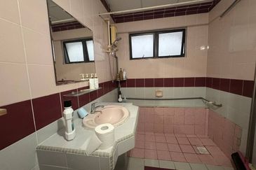 Sri Alam Condominium