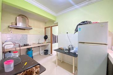 Pusat Komersial Seksyen 7