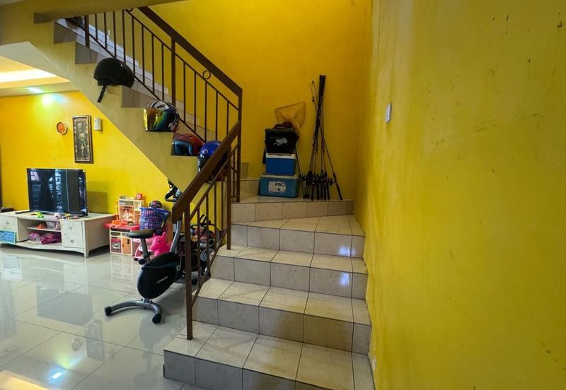 1.5 Storey House Taman Harmoni Utama Seksyen 32 