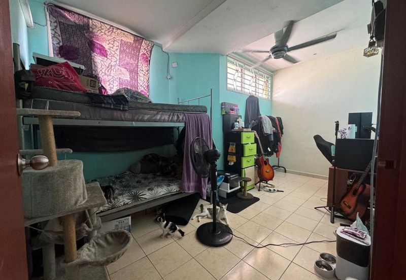 1.5 Storey House Taman Harmoni Utama Seksyen 32 