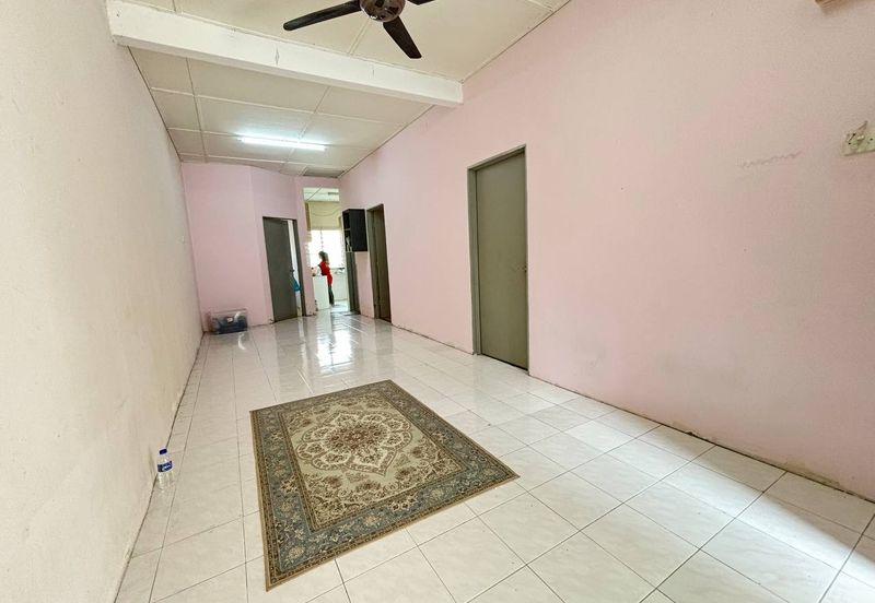 Single Storey House Taman Nuri, Kg Olak Lempit