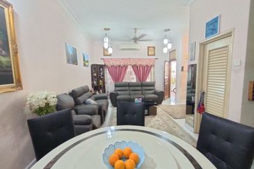 Jalan Spektrum U16 @ Taman Bukit Subang