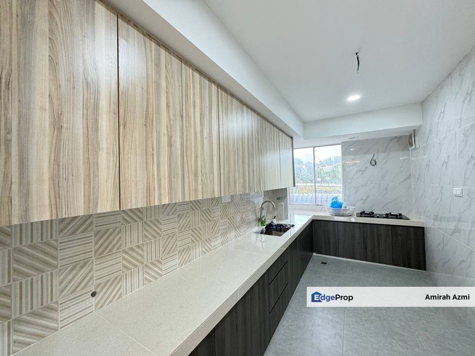 Sinaran Ukay Condominium Bukit Antarabangsa, Kuala Lumpur, Ampang