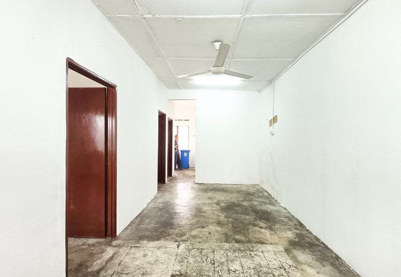 Single Storey House Taman Sri Medan, Telok Panglima Garang, Selangor