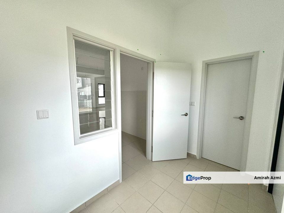 Double Storey Terrace IRIS Cahaya Alam Shah Alam, Selangor, Shah Alam