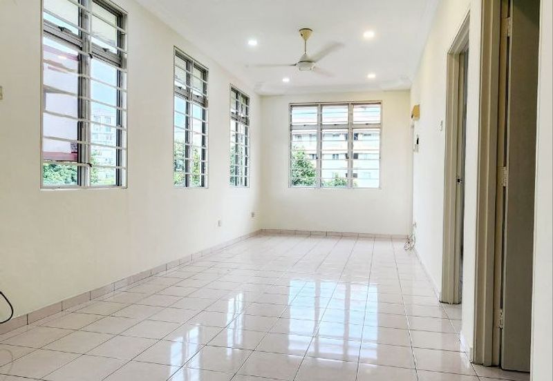 Taman Pinggiran Cempaka